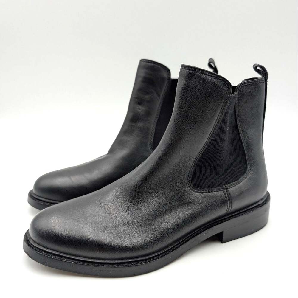 Sofft Pull-On Chelsea Ankle Boots Women's Black Leather Size US7M EU37.5